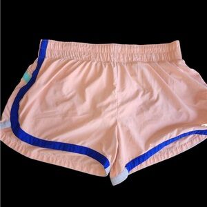 Gap Fit athletic peachy pink with blue and turquoise strips shorts size medium